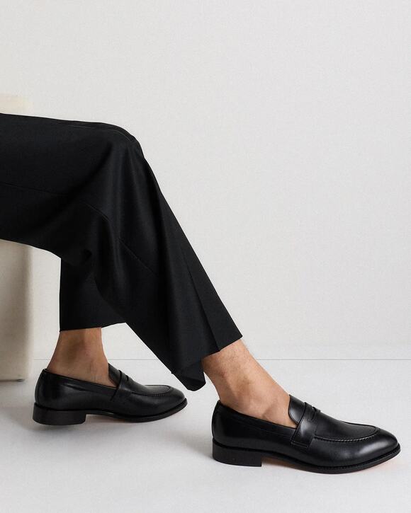 Quince Other - Quince Men’s Calfskin Leather Penny Loafers Black Size 11 NIB Quiet Luxury